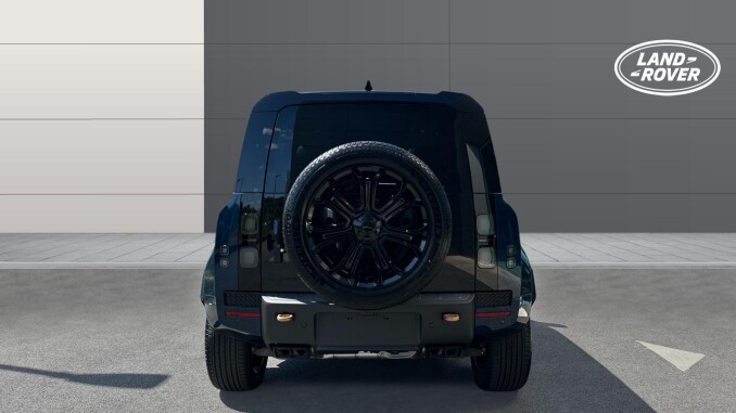 Land Rover Defender 4.4 P635 Octa 110 5dr Auto Petrol Estate - Image 6